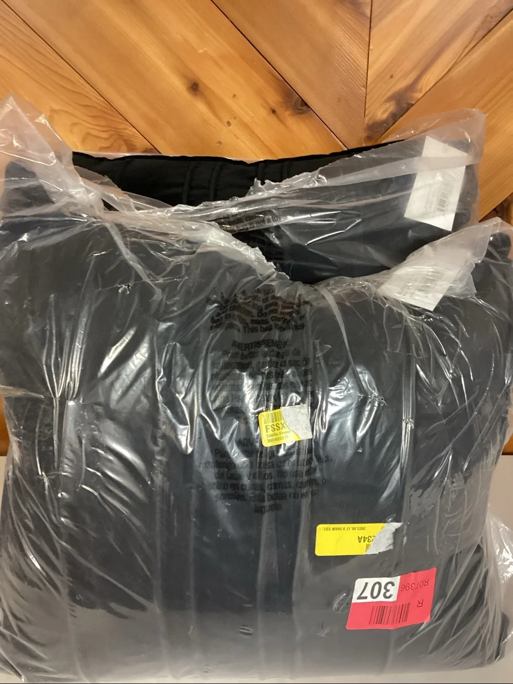 NWT Estelle Square Pillow Cover & Insert Black Set of 2 22x22